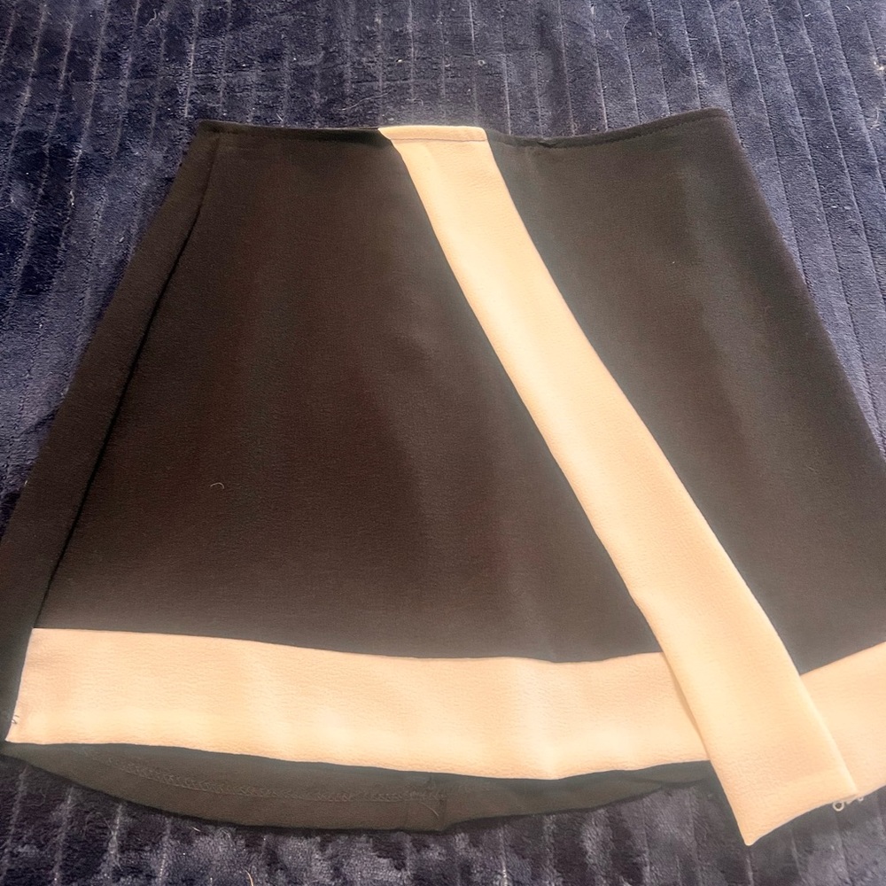 Black and white mini skirt